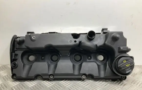 Skoda Octavia Mk3 (5E) Rocker cam cover 03L103469S V500 CLHA