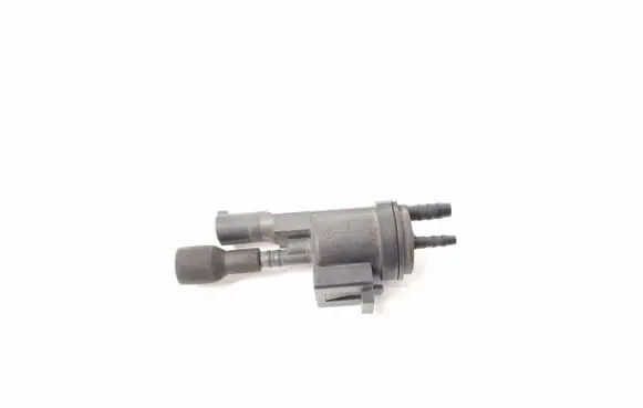 Mercedes-Benz E W212 Turbo solenoid valve A0025407097