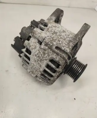 Renault Megane III Generator/alternator TG12C062 2605419B 8200757870A