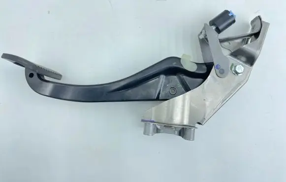 Subaru Outback (BT) Brake pedal