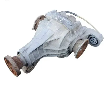 Gearbox transfer box case