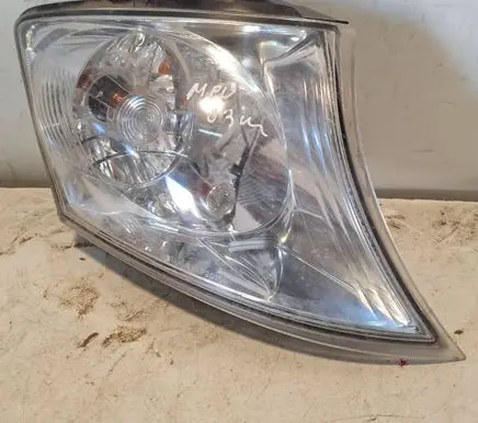 Mazda MPV Front indicator light P2015R