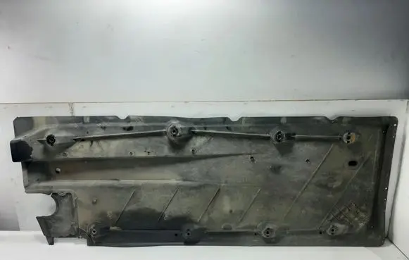 Volkswagen Golf VI Side bottom protection 1K0825201AC 1K0825271A