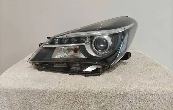 Headlight/headlamp