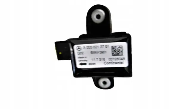 Mercedes-Benz R W251 Airbag deployment crash/impact sensor A0038212751
