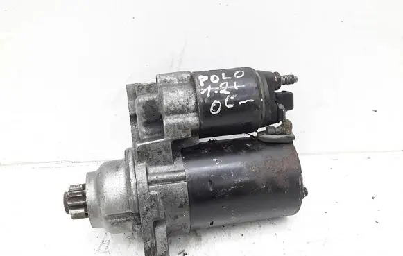 Volkswagen Polo IV 9N3 Starter motor