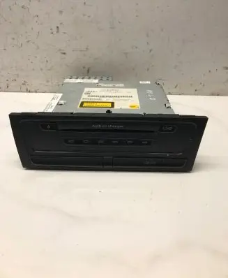 Audi A5 8T 8F CD/DVD changer 8T2035110C CXCA1797G