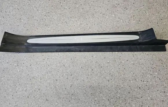 Mercedes-Benz SL R230 Front sill trim cover A2306800435 2306800435