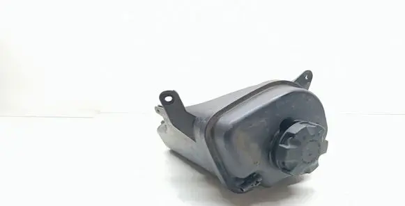 BMW X5 E70 Coolant expansion tank/reservoir 7552546 13177552546