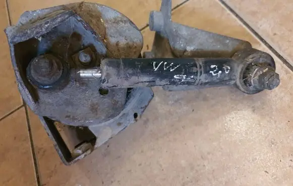 Volkswagen PASSAT B3 Other engine part 191199543