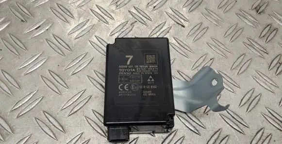 Toyota Yaris Tire pressure control unit 897600D070