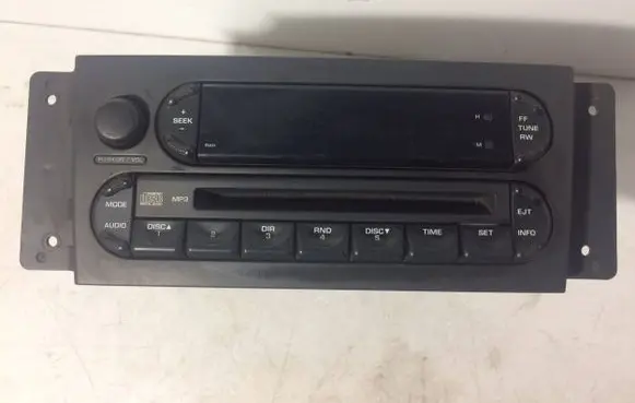Chrysler Pacifica Radio/CD/DVD/GPS head unit P05094564AB
