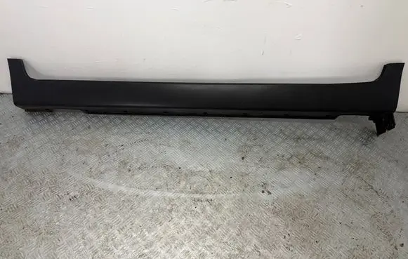 KIA Sportage Sill 877513U000