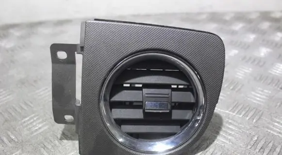 Ford Mustang V Dashboard side air vent grill/cover trim