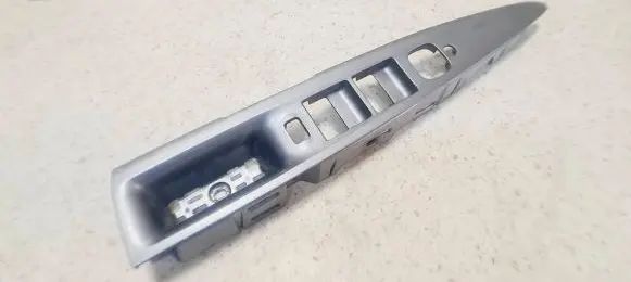 Mazda 2 Front door window switch trim 3M71A24185C