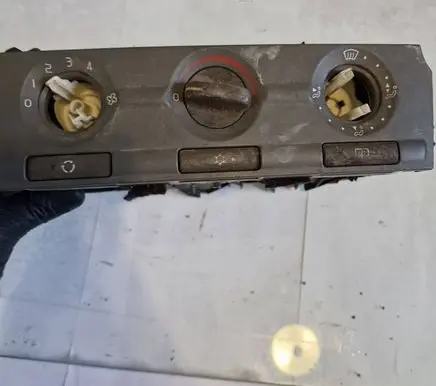 Volvo S40, V40 Climate control unit 804634 789708 A1647021706