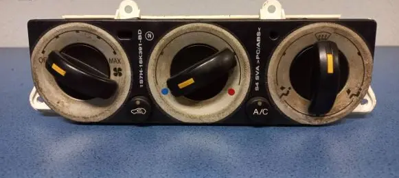 Ford Mondeo Mk III Climate control unit 2S7H19980CA