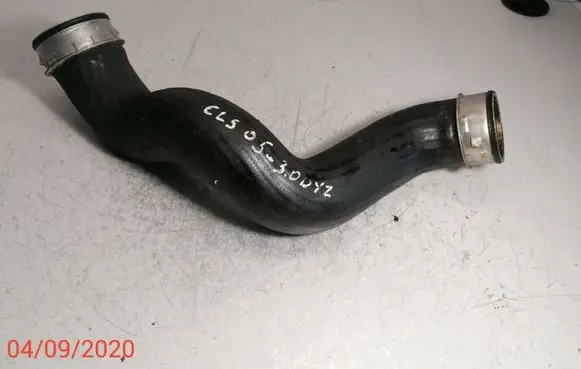 Mercedes-Benz CLS C219 Intercooler hose/pipe