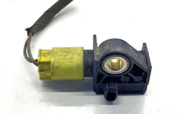 Mercedes-Benz E W212 Airbag deployment crash/impact sensor A2128204926