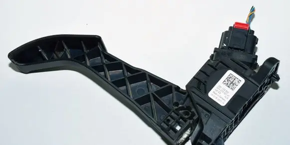 Volkswagen Crafter Accelerator throttle pedal 2N1723503 2N1723503A 6PV01062141
