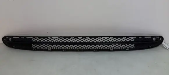 Mercedes-Benz C W203 Front bumper lower grill A2038851323