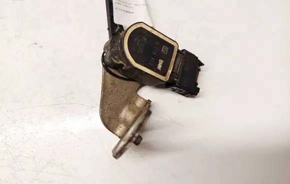 BMW 3 E90 E91 Front height sensor lever 6778813