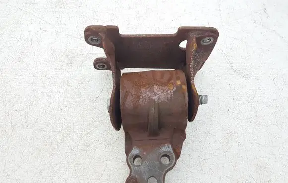 Ford F150 Engine mount bracket 5955 5842 5842CCV6