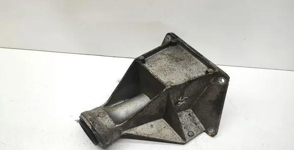 BMW X5 E53 Driveshaft support bearing bracket 7503120
