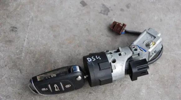 Citroen DS4 Ignition lock