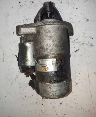 Opel Combo C Starter motor