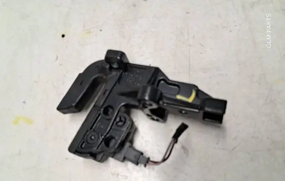 Mercedes-Benz CLK A209 C209 Convertible roof lock/latch 2098201910