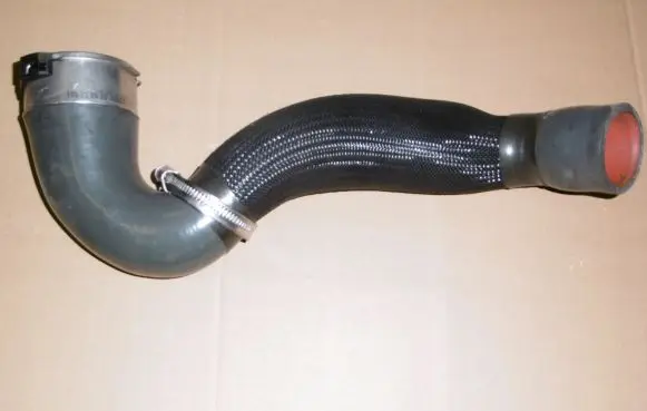 Opel Movano B Air intake hose/pipe
