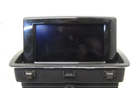 Audi Q3 8U Screen/display/small screen 8U0857273A