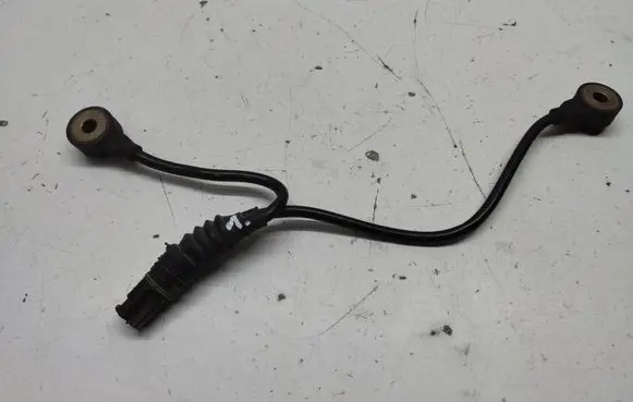 BMW 5 E60 E61 Detonation knock sensor 1435485