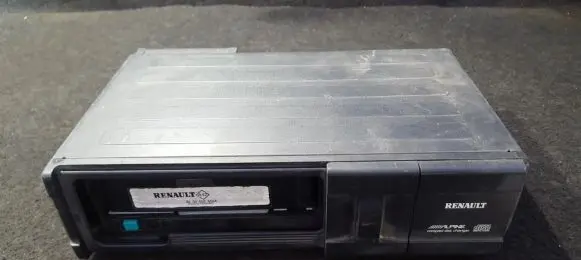 Renault Laguna II CD/DVD changer 8200002656A 8200207100