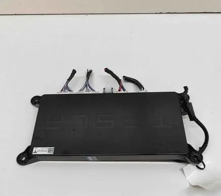 Tesla Model X Central body control module 104390000E