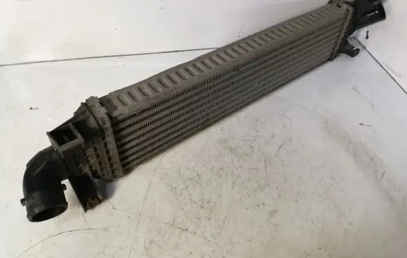 Ford C-MAX I Intercooler radiator 3M5H9L440AD