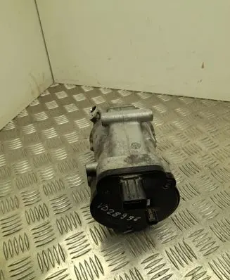 Toyota RAV 4 (XA50) Air conditioning (A/C) compressor (pump) 0424000171
