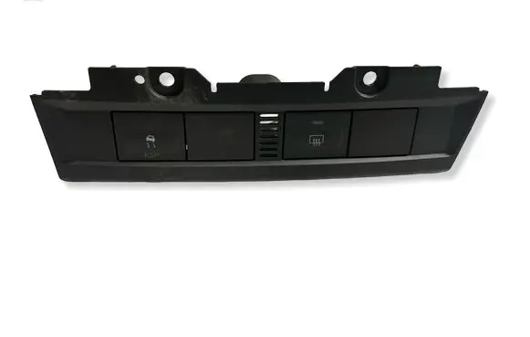 Ford Focus Windscreen/window heater switch 4M5113D734BC
