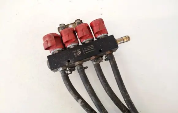 Ford Mondeo Mk III LP gas injector 67r010905 67r-010905