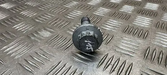 Audi A3 8Y Nuts/bolts