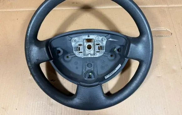 Dacia Sandero Steering wheel 8200759888