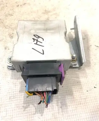 Toyota Corolla Verso AR10 Window wiper relay 859400F010A 150696