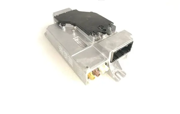 BMW i4 Sound amplifier 5A923D1 B41349P115000545 B4AC9D5CF56B