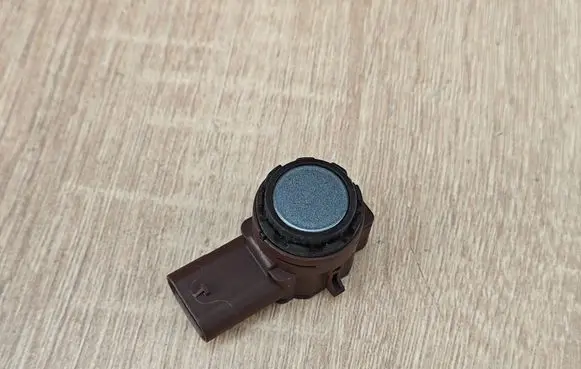 BMW 8 G16 Parking PDC sensor 9826995