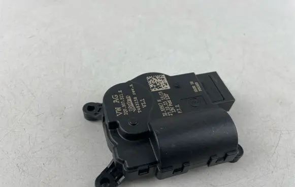 Audi Q4 e-tron Air flap motor/actuator 3293917M 748315B 2Q0907511E