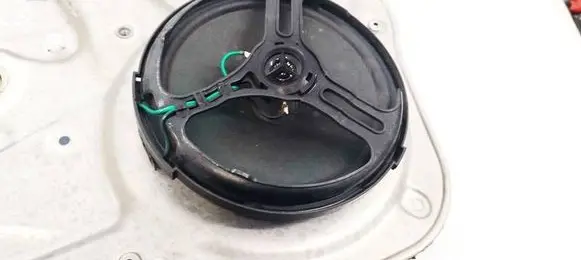 Mercedes-Benz C AMG W204 Front door speaker 