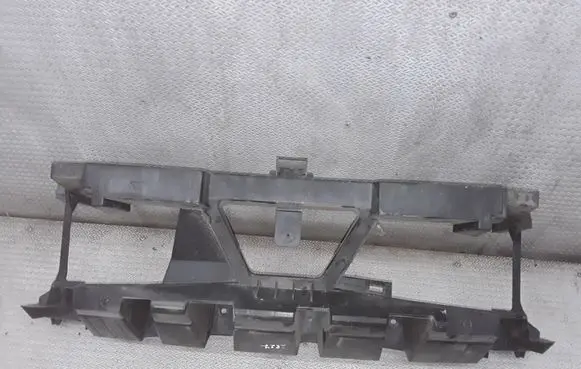 Renault Scenic II - Grand scenic II Front bumper mounting bracket 8200479758A