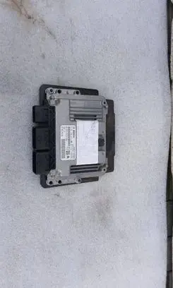 Peugeot 5008 Engine control unit/module 9666325380