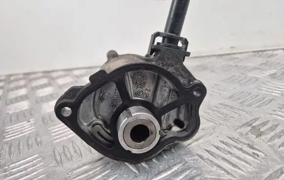 Mercedes-Benz Sprinter W906 Vacuum pump A6512300265 A6510900005 A6512300565